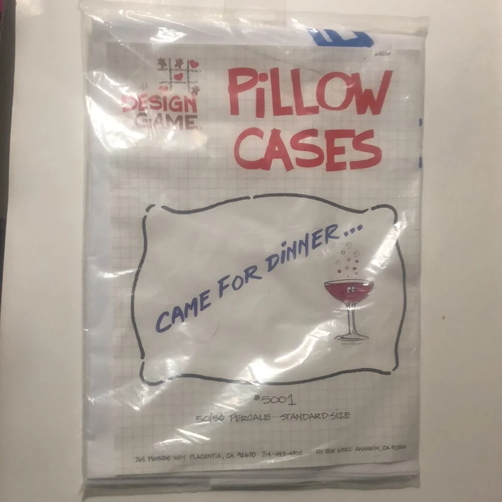 Set of Retro Pillowcases 1986 Wine Glass Coffee Cup Romantic Funny Sayings NWT‎